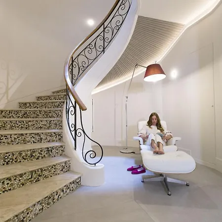 - Ebe Σορέντο