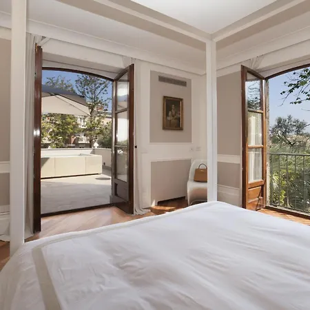 - Ebe Βίλα Σορέντο