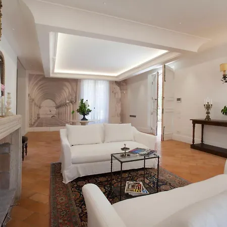 - Ebe Σορέντο