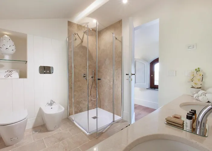 - Ebe Villa Sorrento
