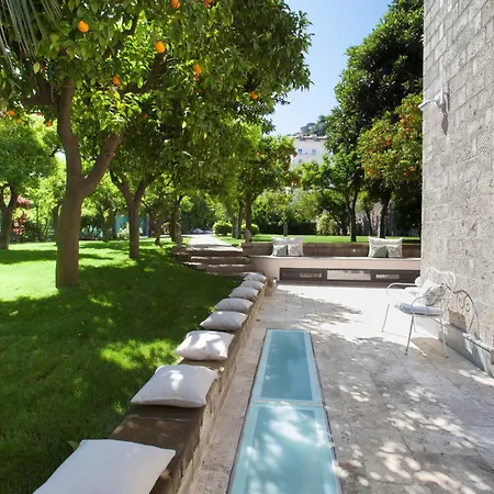 - Ebe Villa